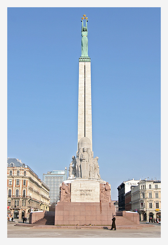 - Riga 05 - Monument of Freedom