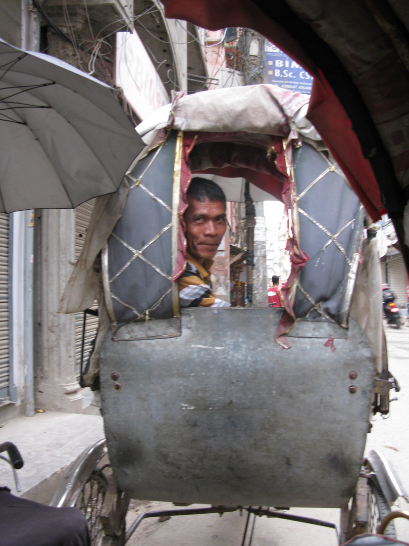 Rikschafahrer in Kathmandu