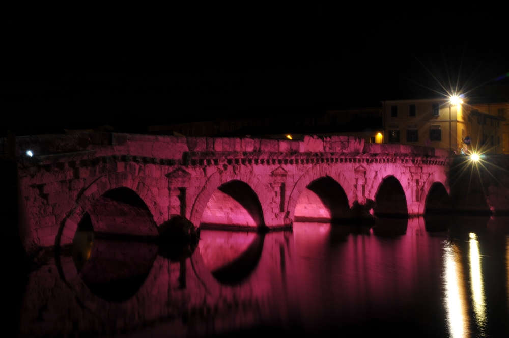 Rimini, Notte Rosa , Ponte di Tiberio foto 1