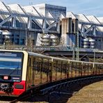 RINGBAHNZUG VOR GESUNDEM WEST-ASBEST