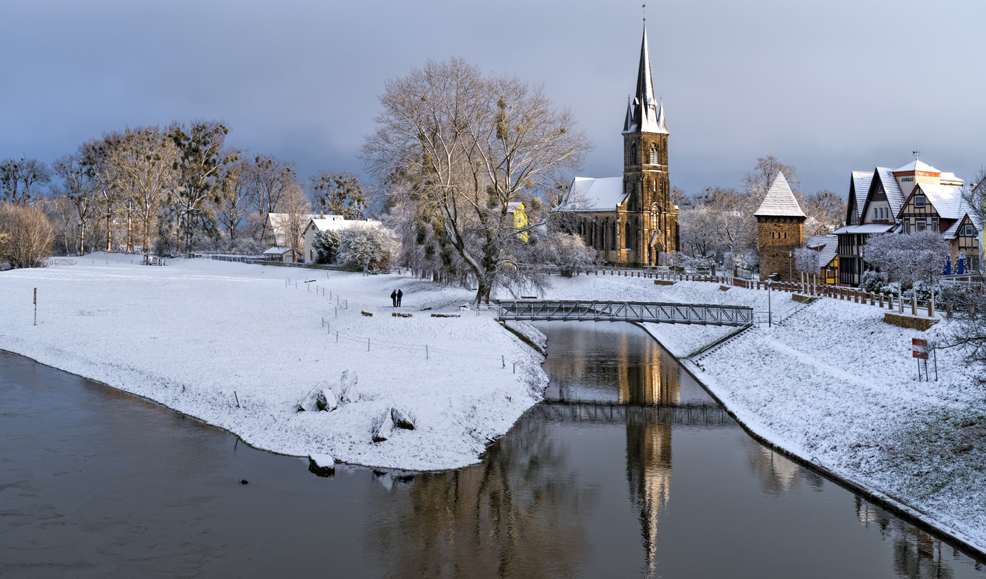 Rinteln an der Weser - Winter mit letztem Sonnenstrahl