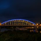 Rinteln Weserbrücke bei Nacht