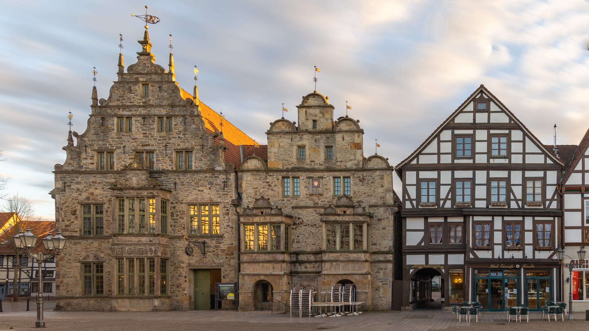 Rintelner Ratskeller 1583 am historischen Marktplatz