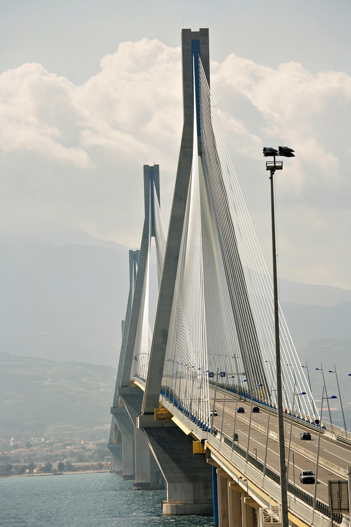 Rio-Andirrio-Brücke