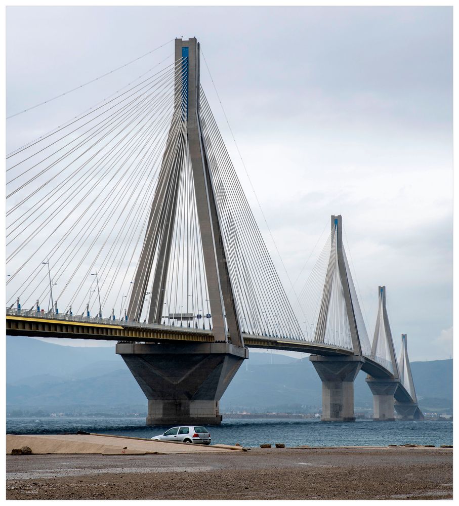  Rio-Andirrio-Brücke     