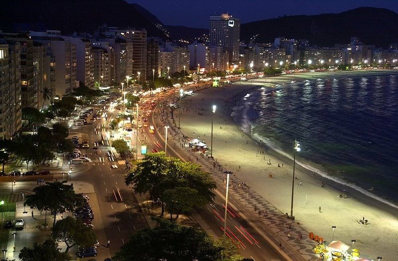 Rio de Janeiro by night.