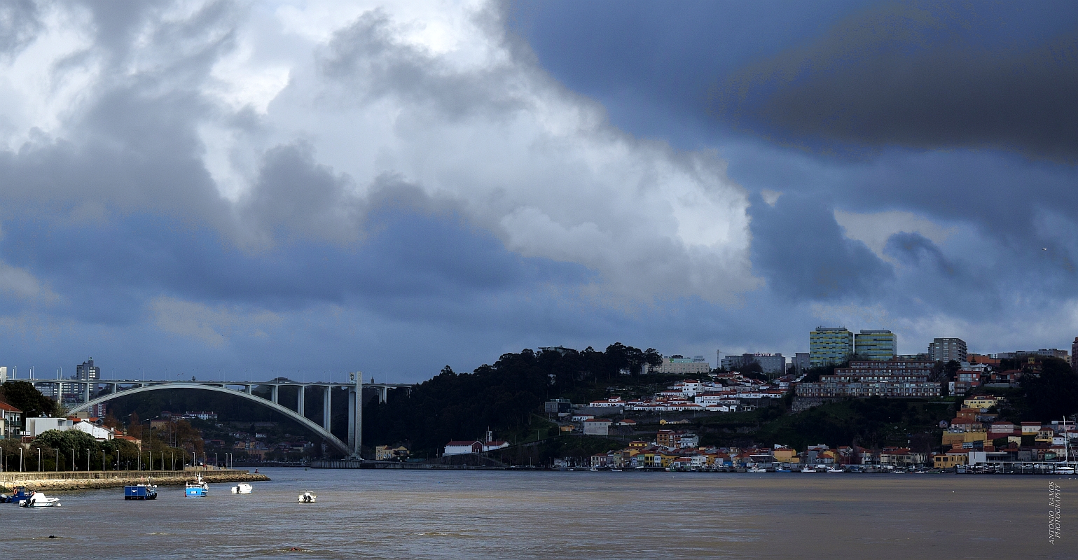 Rio Douro (Oporto / Portugal) 