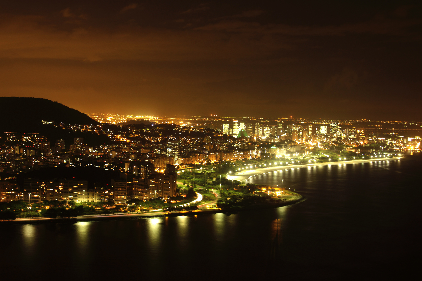 Rio downtown by night