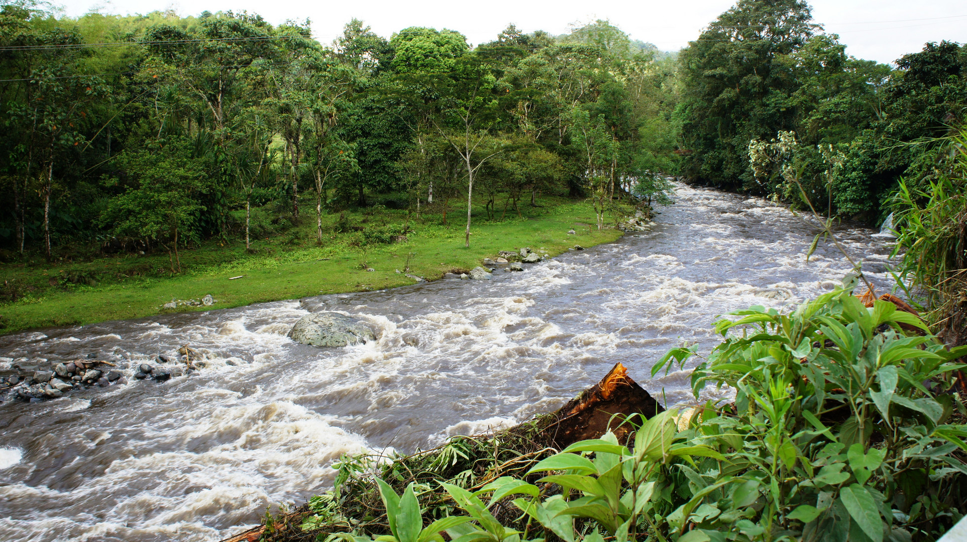 RIO OTÚN CORREGIMIENTO LA FLORIDA, PEREIRA Imagen & Foto paisajes