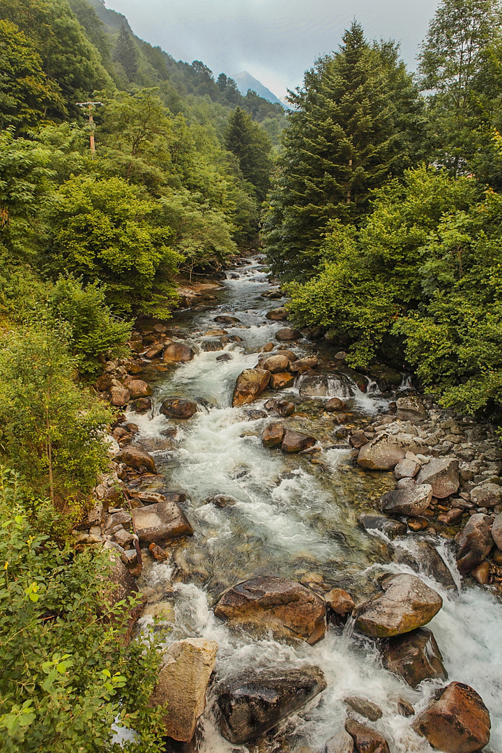 rio pirenaico