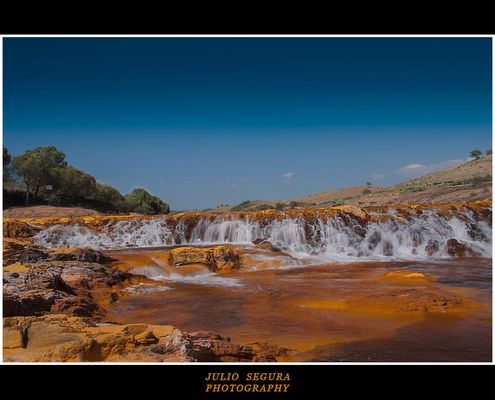 Río Tinto Junto a Gadea.