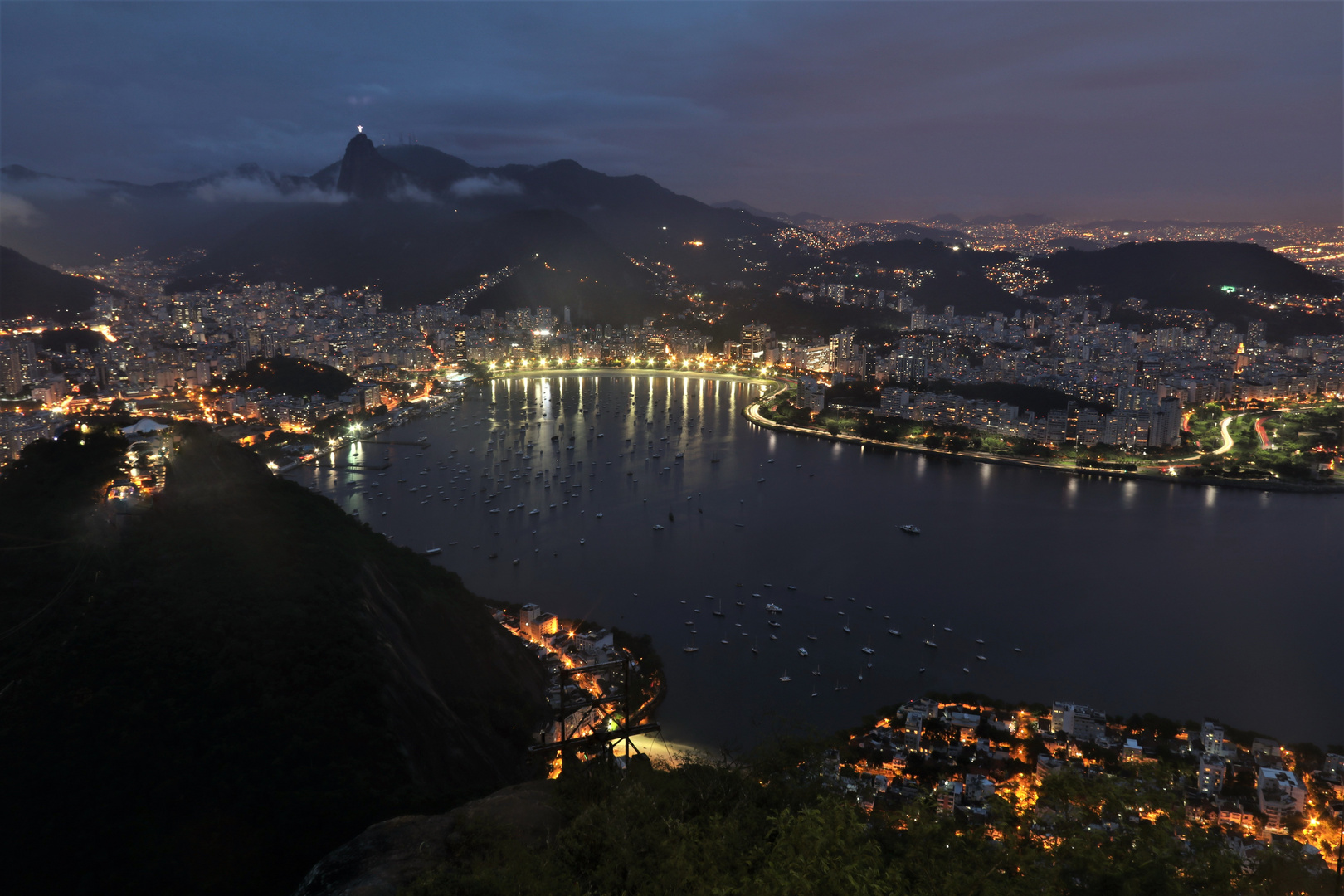 Rio zur blauen Stunde