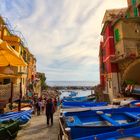 Riomaggiore - die Boote auf der Straße gestapelt