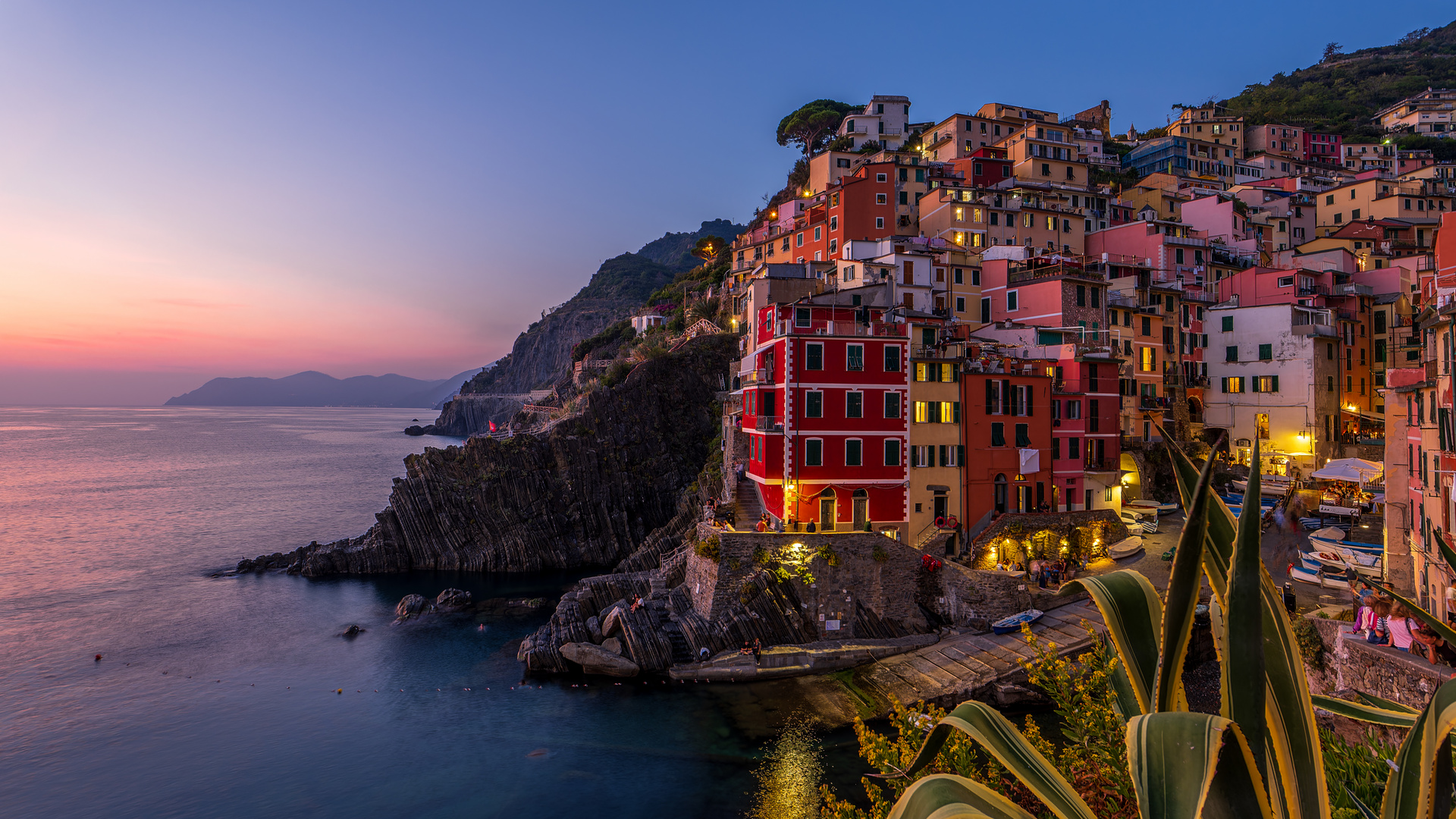 Riomaggiore (ligurisch Rimasùu) 