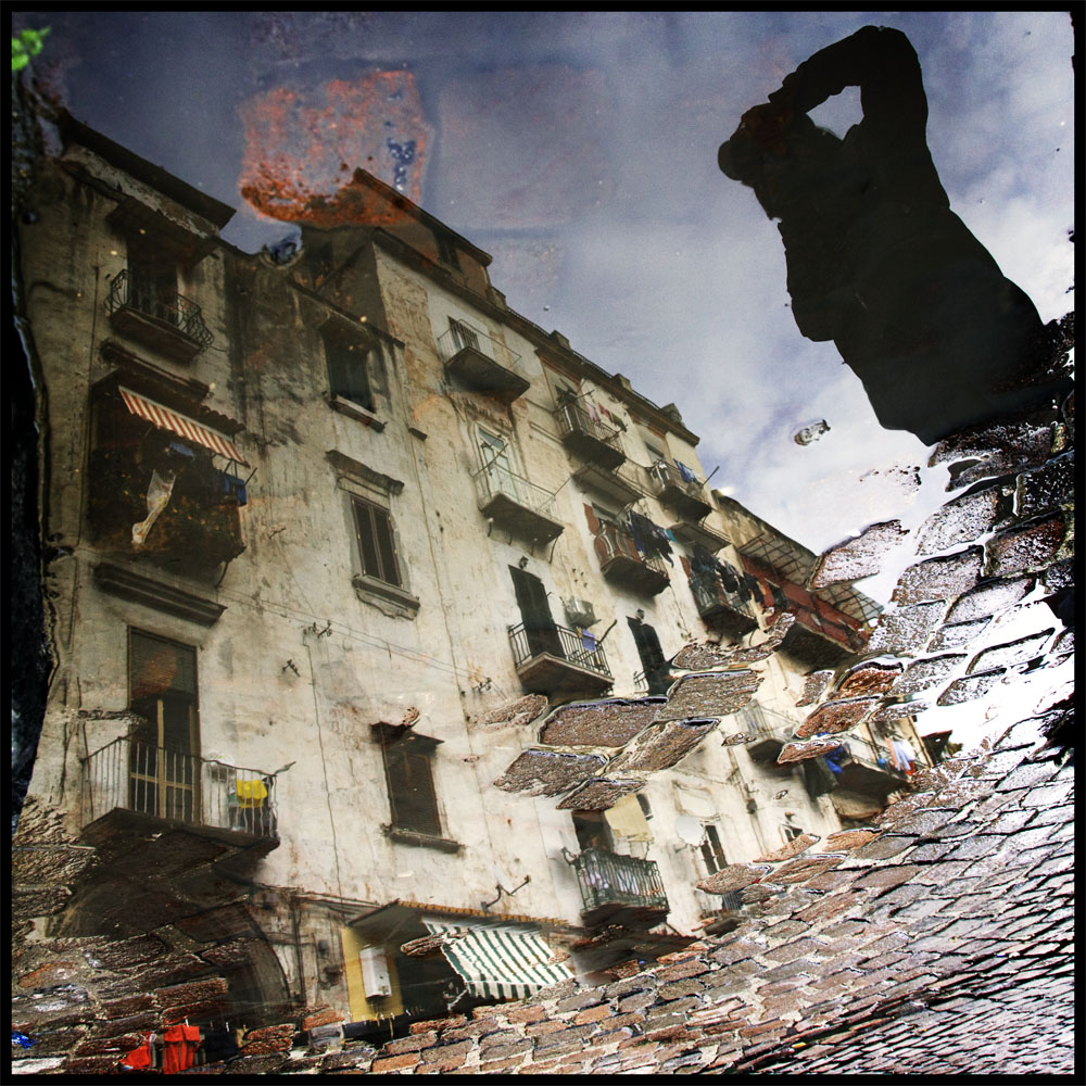 rIONE sANITA' rEFLECTED