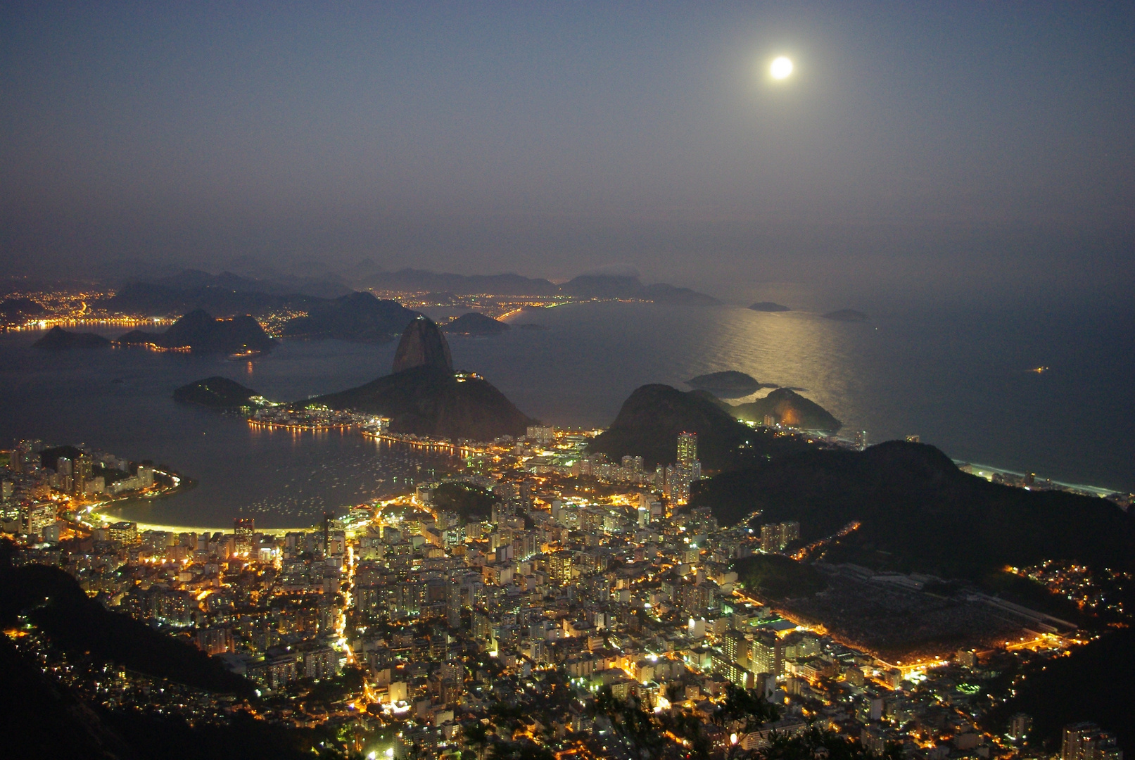 Rio@night