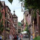 Riquewihr la rue commerçante