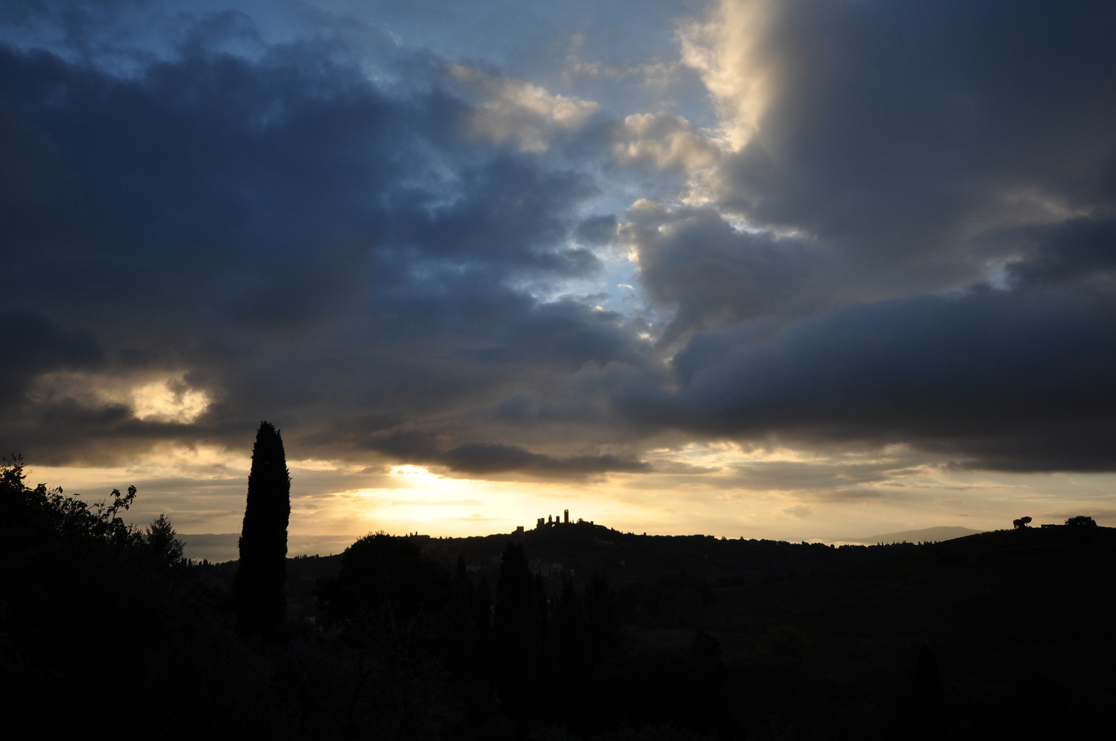 risveglio a san gimignano