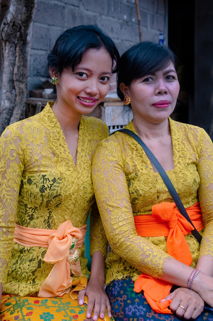 Rita and her mother Wayan Sumiyanti