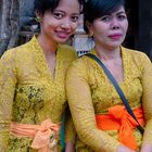 Rita and her mother Wayan Sumiyanti