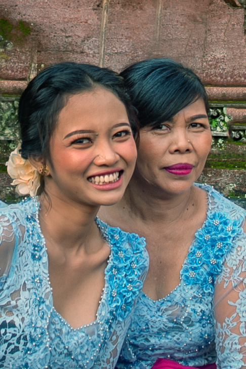 Rita and her mother Wayan Sumiyanti