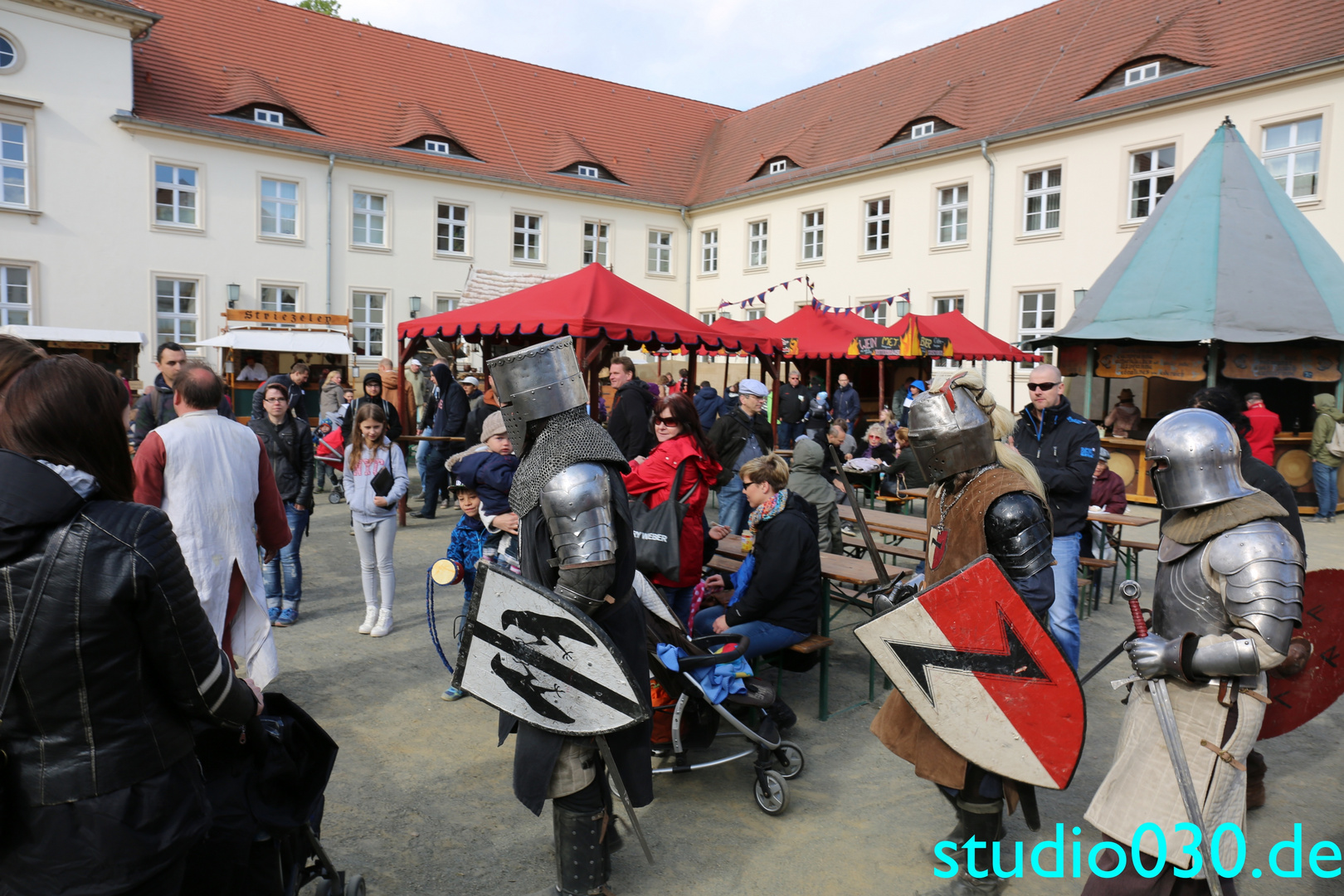 Ritterfest auf Schloss Oranien in Oranienburg