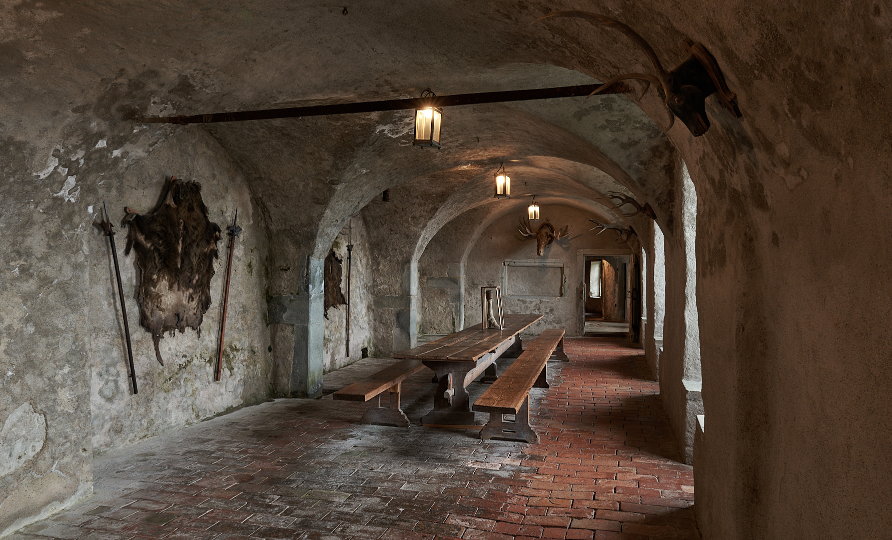 Ritterhalle in der Burg Meersburg,...