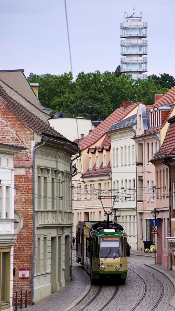 Ritterstraße mit Friedenswarte