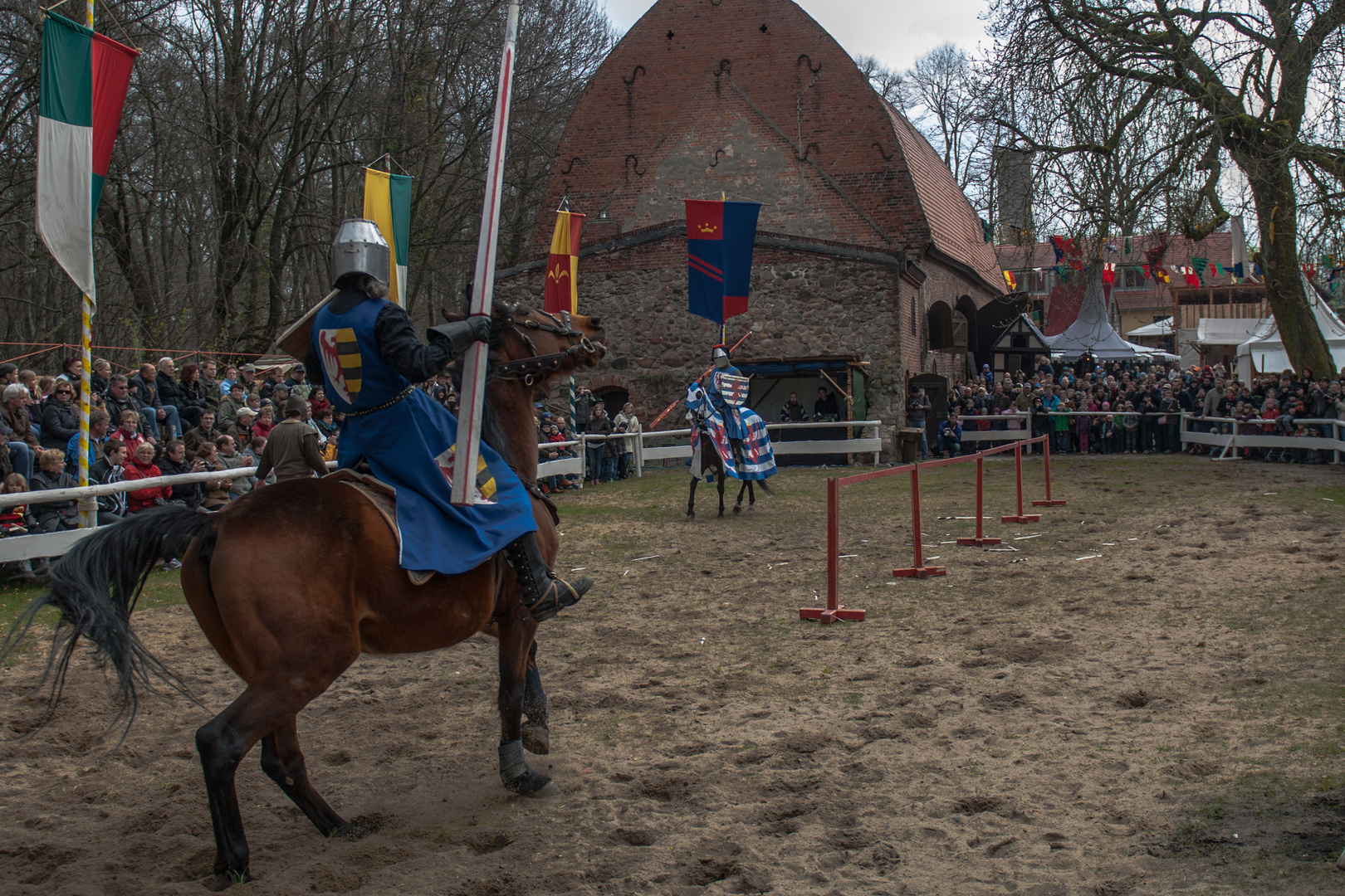 Ritterturnier auf Burg Rabenstein