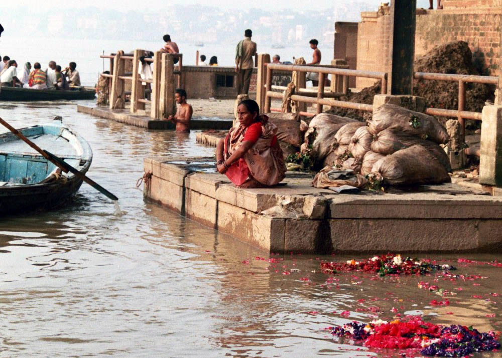 riva del fiume Gange in Varanasi