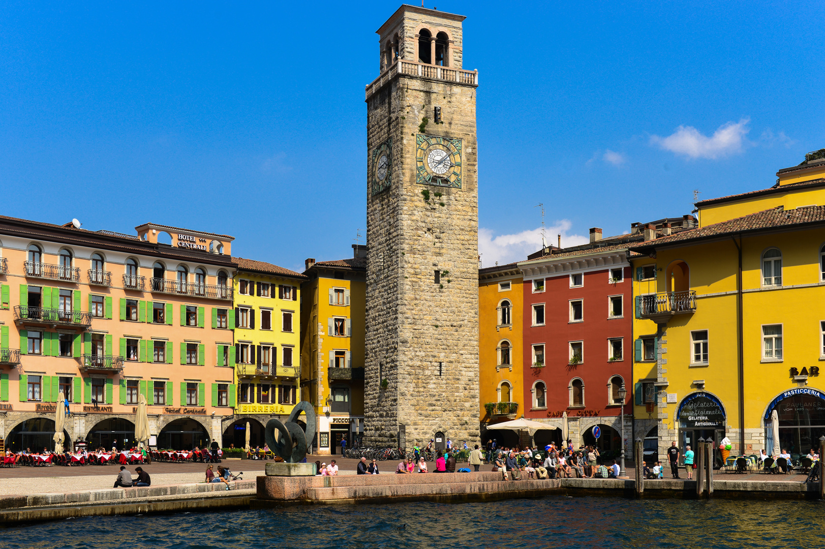 Riva del Garda Foto & Bild architektur, europe, italy, vatican city