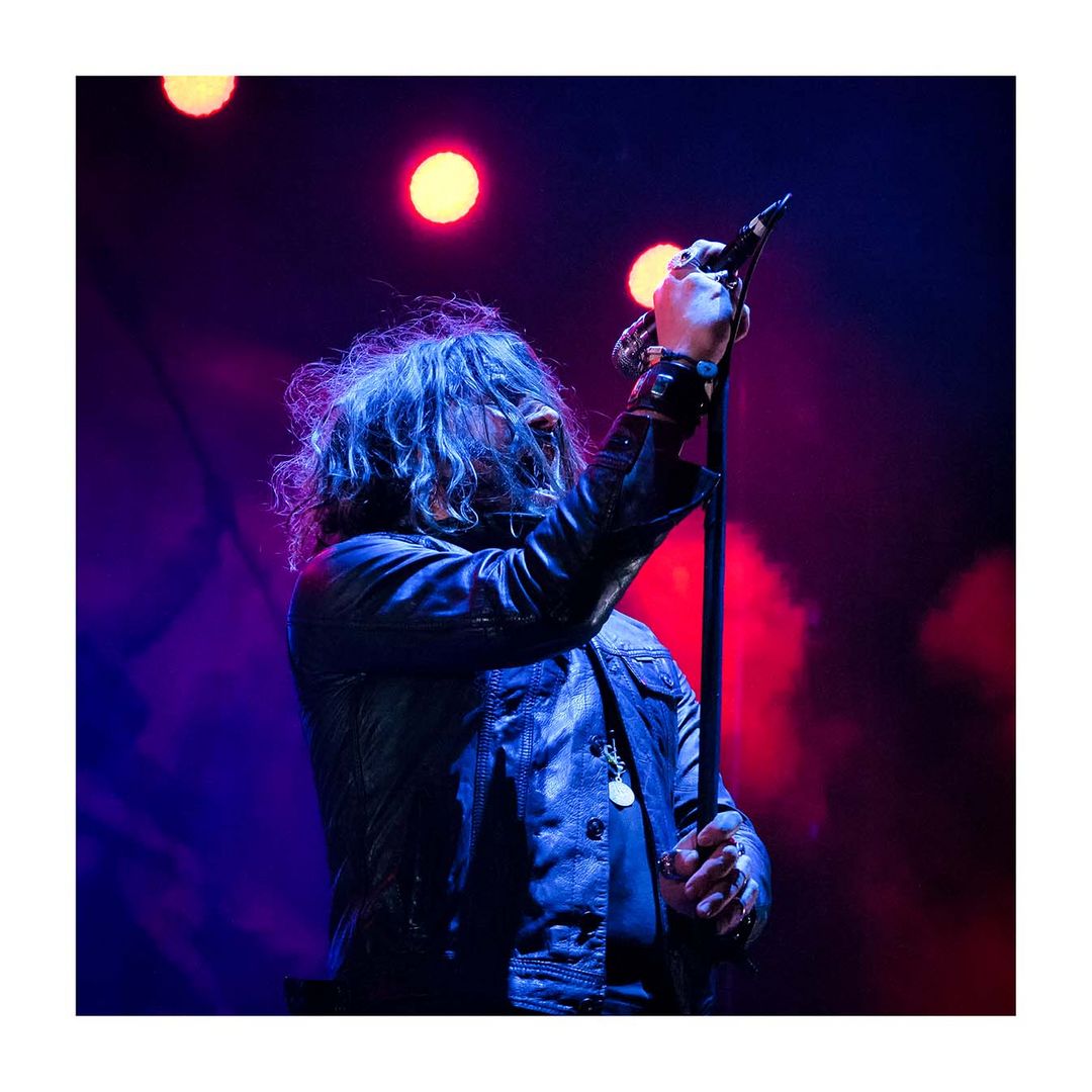 Rival Sons - Jay Buchanan (2)