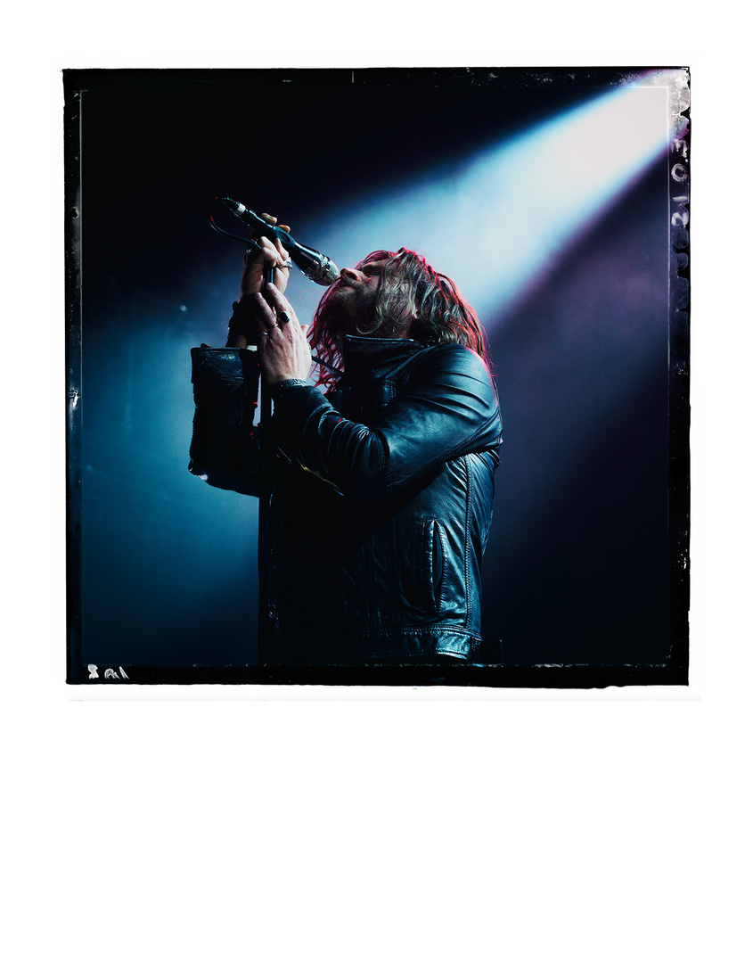 Rival Sons - Jay Buchanan (pola)