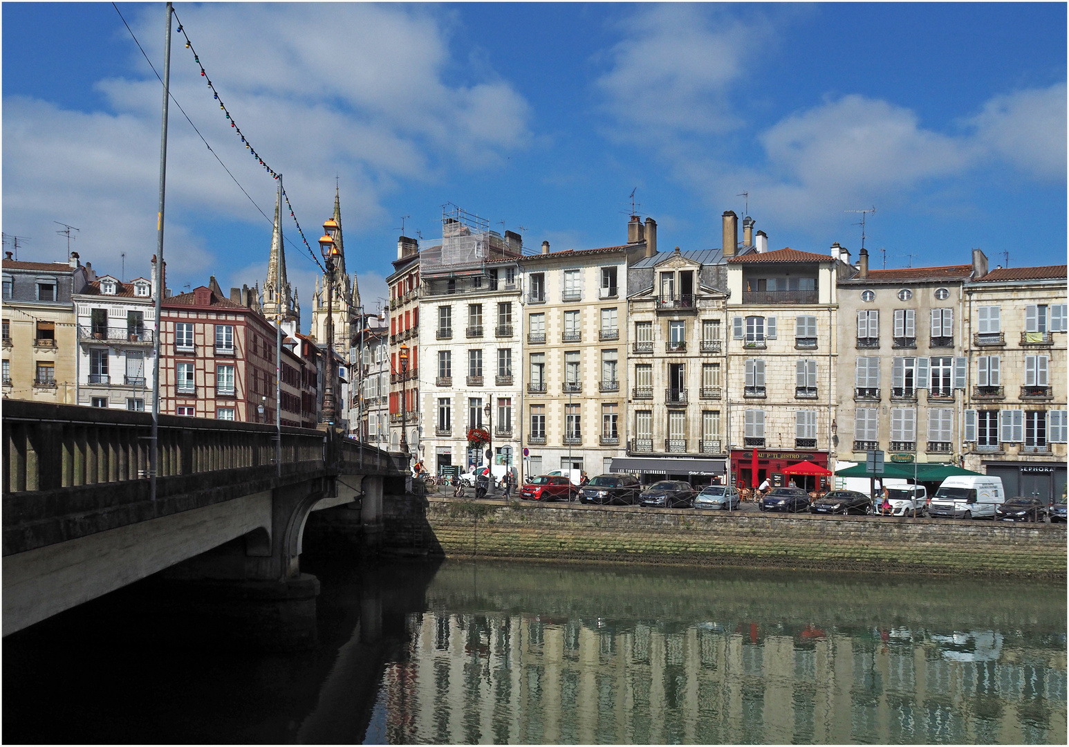 Rive gauche de la Nive 