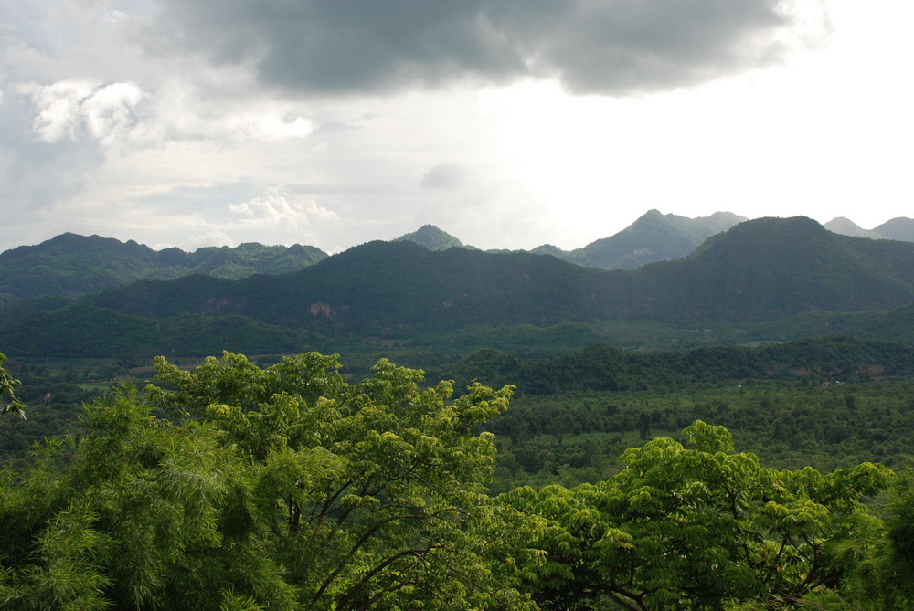 RIVER KWAI - HELLFIRE PASS