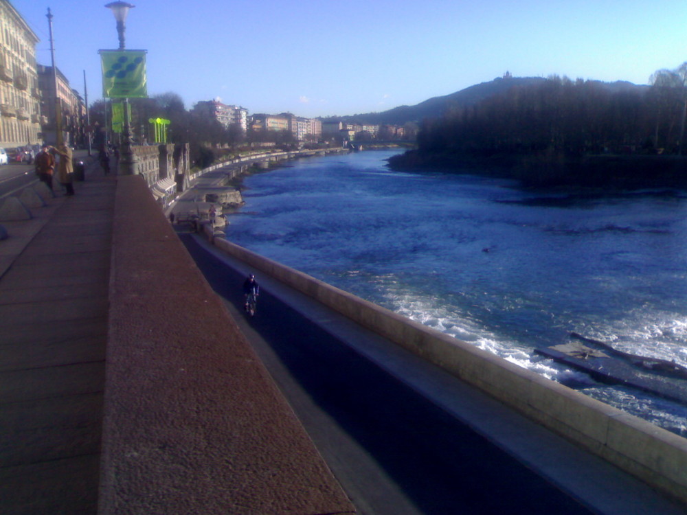 river PO torino centre