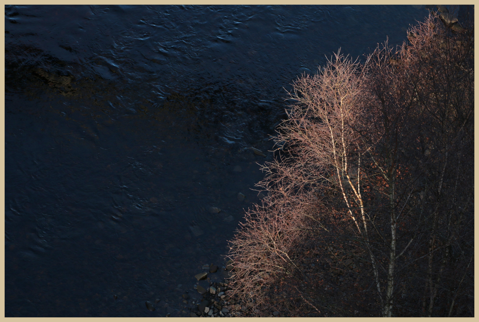 River South Tyne below the Lambley Viaduct 811