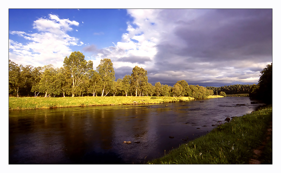 River Spey im letzten Sonnenlicht