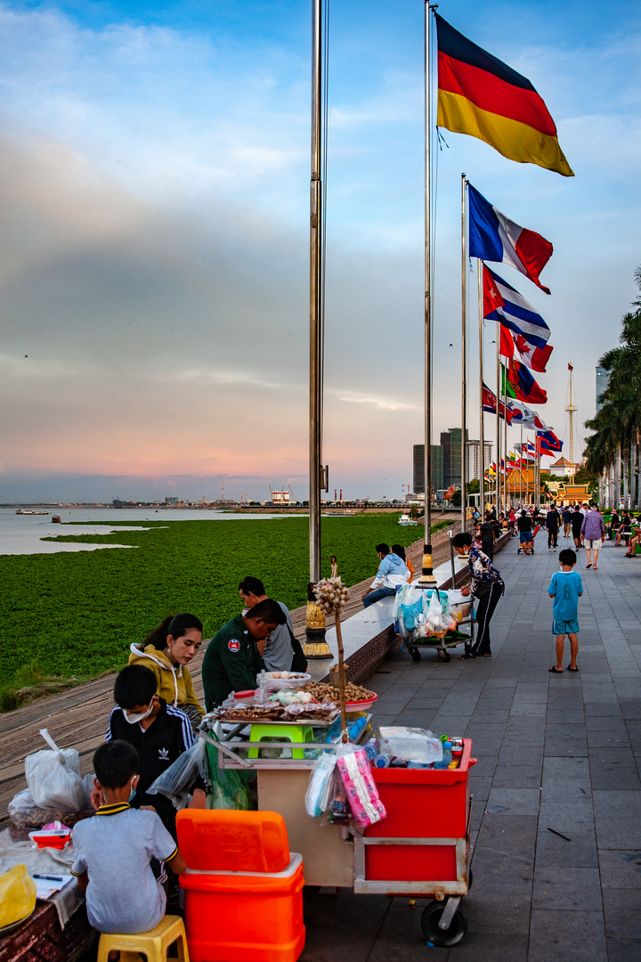 Riverside promenade of Tonlé Sap