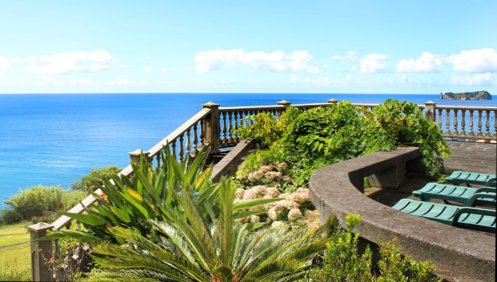 Riviera der Azoren - Bestes Klima verbunden durch die Insel von Vila Franca