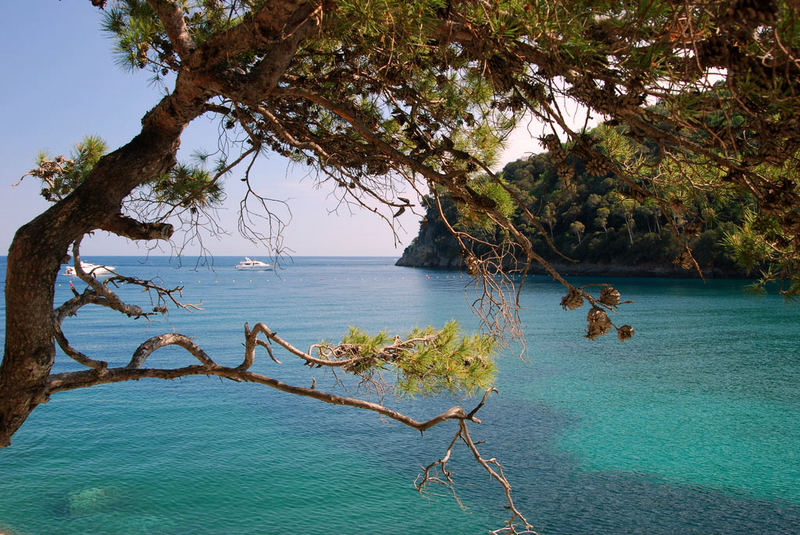 Riviera di levante, Paraggi