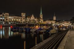 Riviera von Zürich by Night