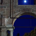 Rivoli,il castello e la luna