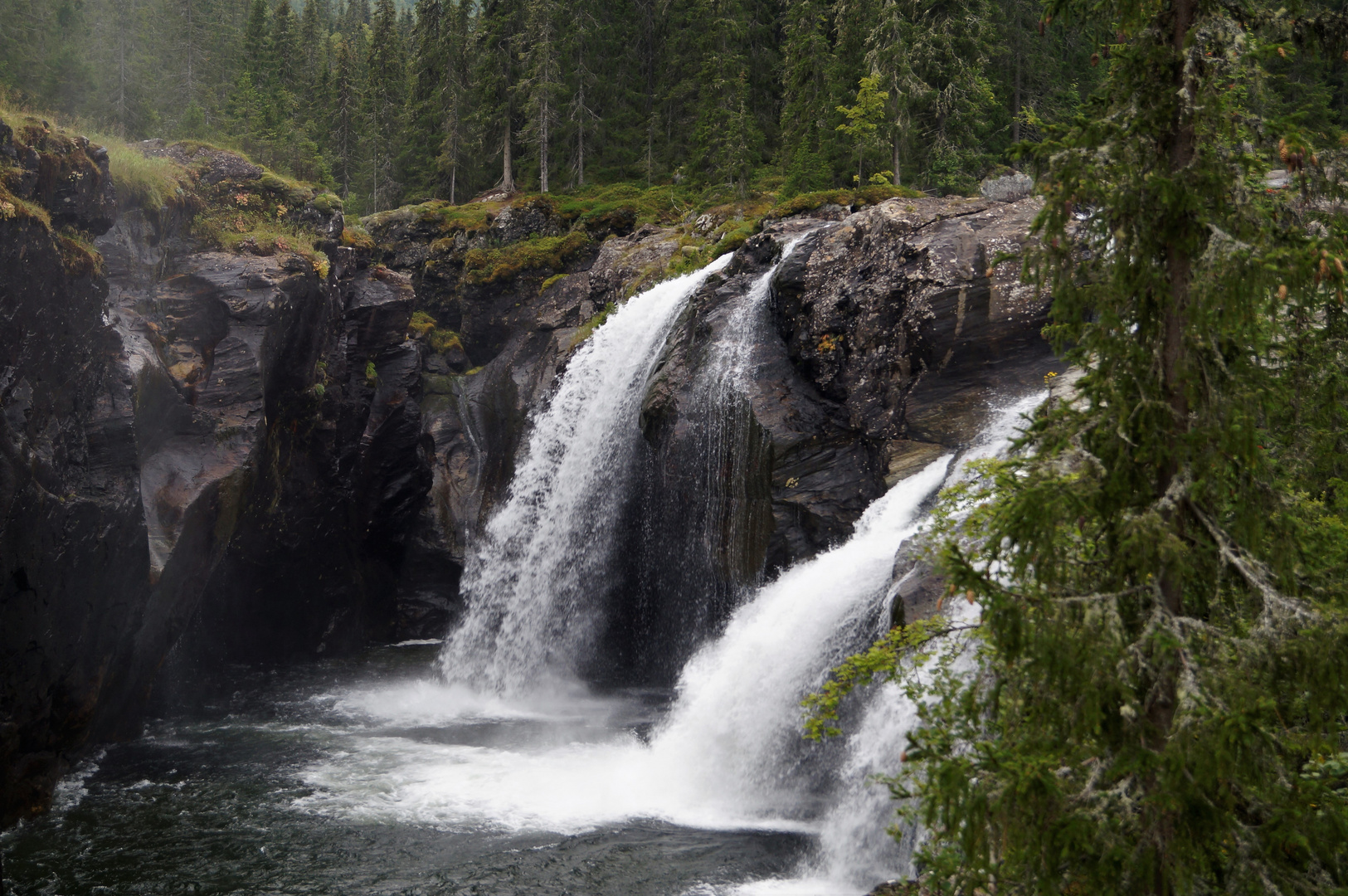 Rjukandefossen