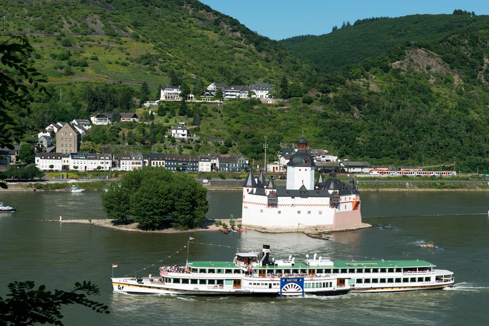 RMS GOETHE auf dem Weg nach Koblenz