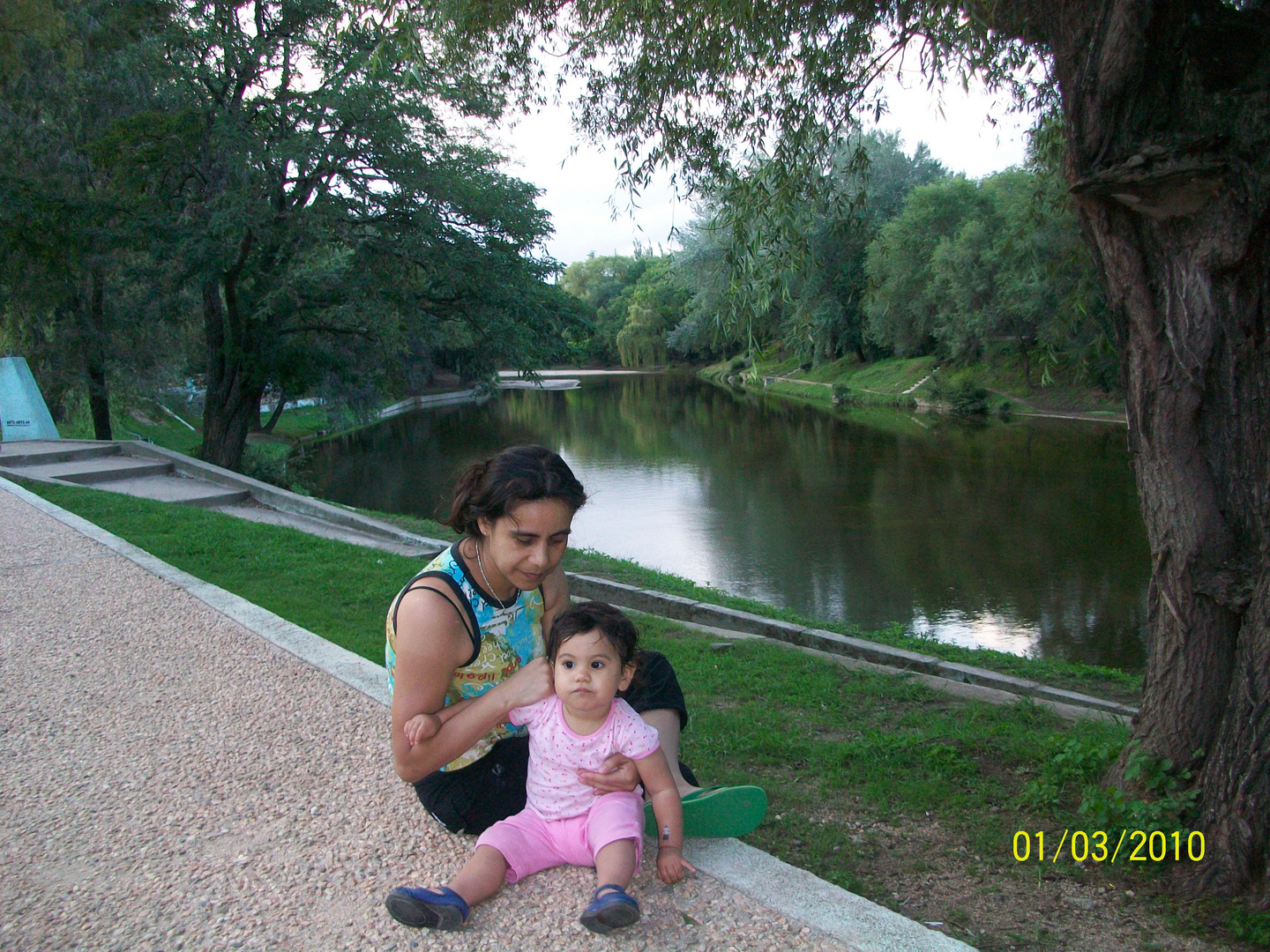 RÍO EN CÓRDOBA - ARGENTINA-