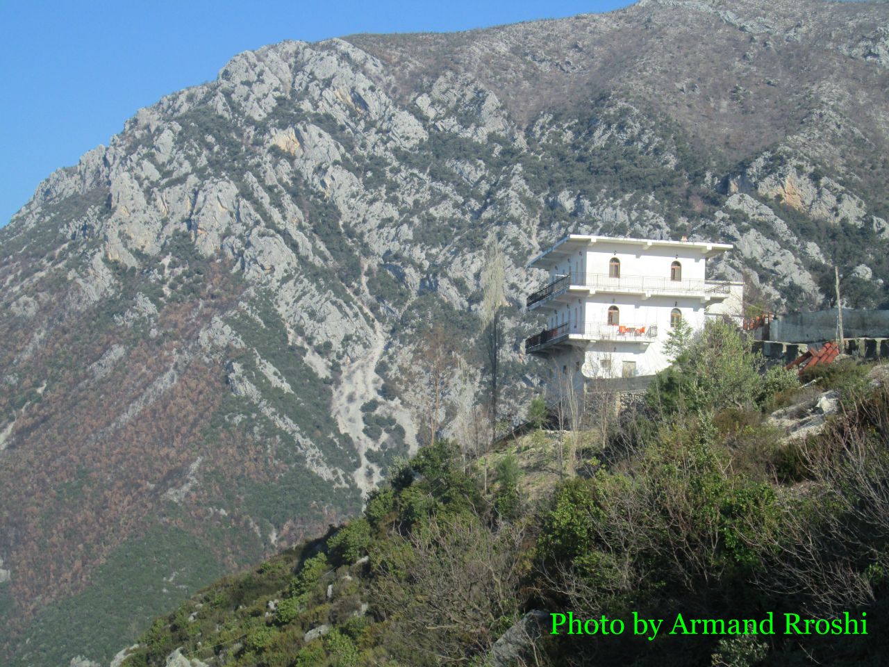 road kruje-qafeshtame, albania 1 by Armand Rroshi