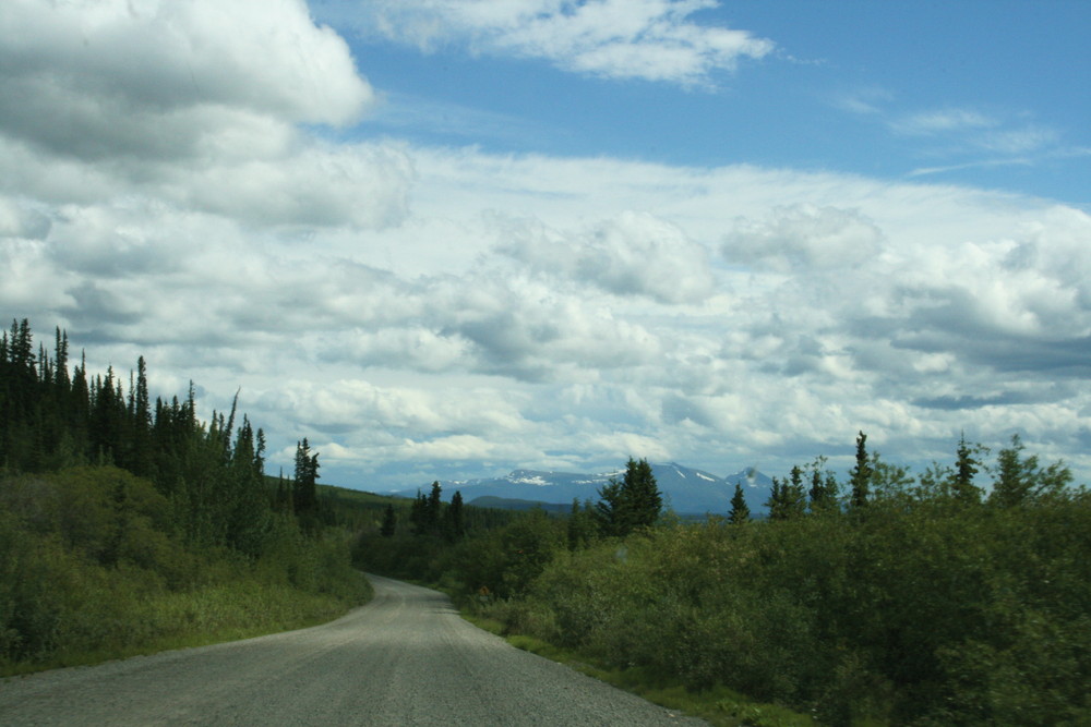 road to Atlin