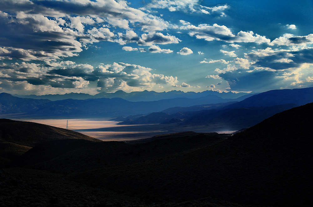 Road to Mammoth Mtn.