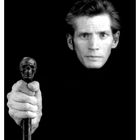 robert-mapplethorpe-selfportrait-1988